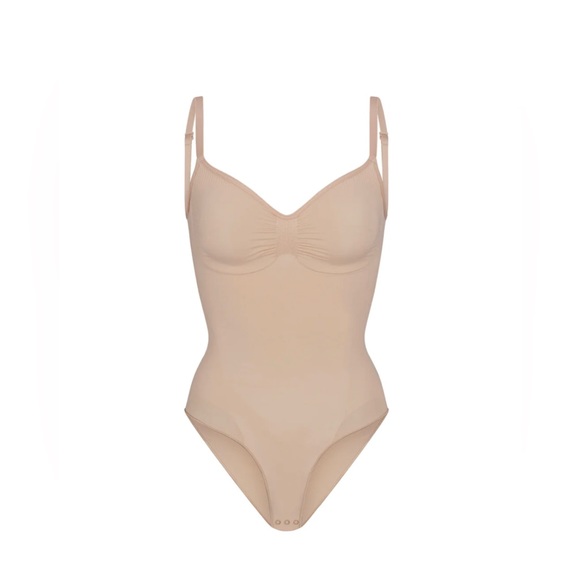 SKIMS Other - NWOT SCULPTING BRIEF BODYSUIT